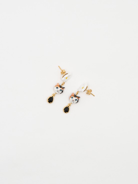 boucles d'oreilles pendantes chat blanc marron noir fleur pampille porcelaine