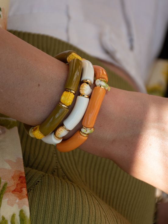 Shell white beads bracelet